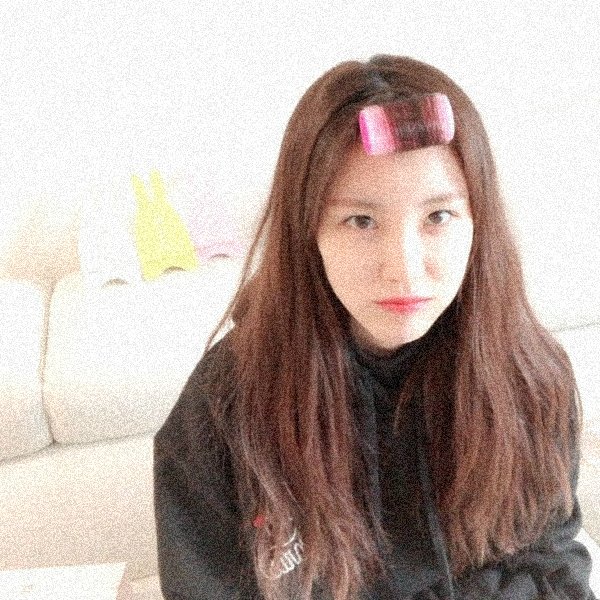 ts_details's tweet photo. former artist details 《smile》   
      ↳ #Hyoseong ◦ #효성 ◦ #HappyJunHyosungDay https://t.co/FBsS436OEC