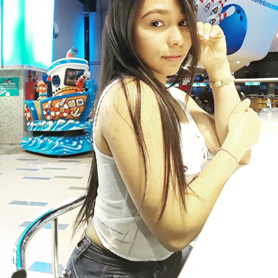 MedicenMariaa's tweet photo. #NuevaFotoDePerfil https://t.co/37zCYTW1pH