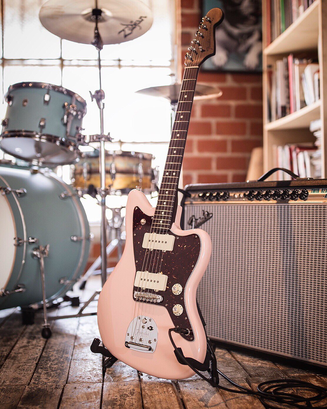Fender american professional jazzmaster rosewood neck deals