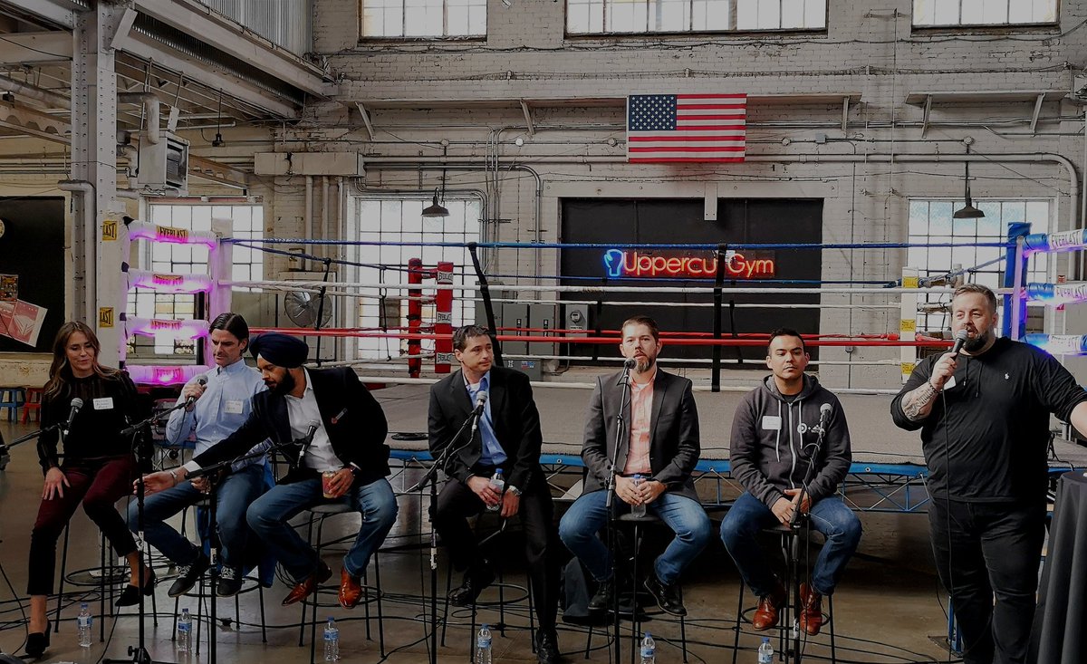 Kudos for great discussion "world's collide" #TCSW18 Collecting takeaways for Krakow(Poland) startup community #omgkrk