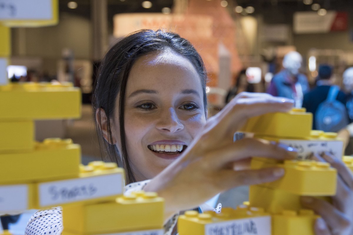 AutodeskPartne1's tweet image. Technology is creating new possibilities for how we make and build. Autodesk University is the user conference where professionals share knowledge and learn to adapt. #AU2018 runs November 12-15. Register now. ow.ly/g4yT30mdcN6