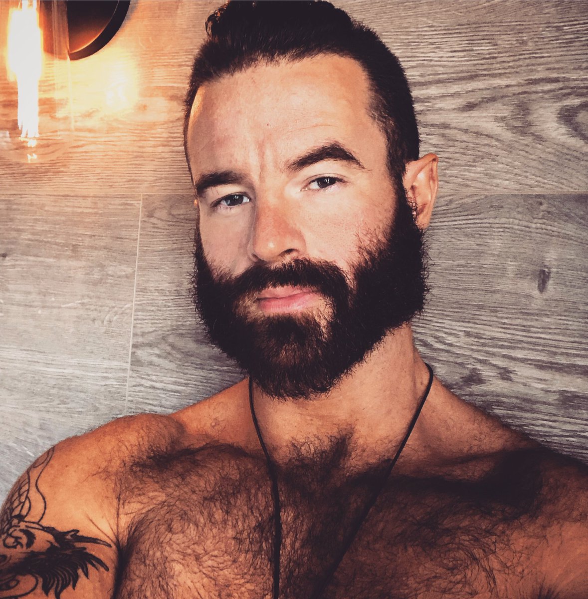 Getting furrier by the day 🐺🌙🐻