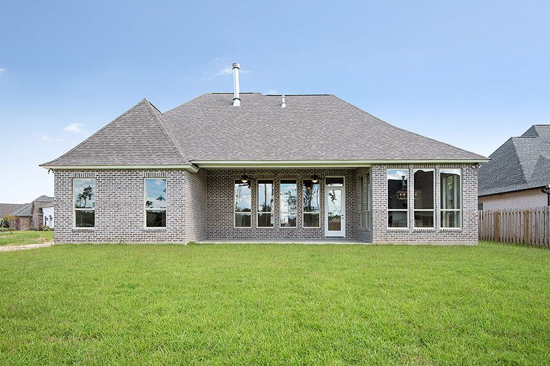 BedicoCreek's tweet image. Fully Bricked Exterior With Covered Patio at This #NewHomeForSale at 736 Grey Heron Lane in Our #HeronLakeNeighborhood. Sunday #2018FallTour From 12PM - 4PM ow.ly/R8Ui50jnKlz