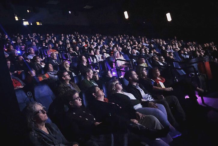 ToErrIsHumanDoc's tweet image. Last night was unforgettable sharing #ToErrIsHumanDoc with hundreds of people from the Salt Lake City healthcare community thanks to the epic planning of @Intermountain. We also took a tour of their facilities and saw what a #ZeroHarm culture of safety truly looks like. 👏🏼👏🏼👏🏼