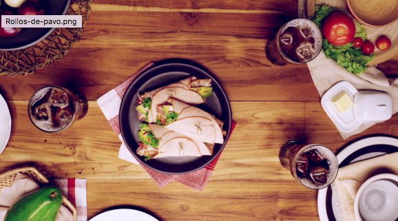 Iniciamos a cocinar platillos con pavo 🦃😝 #EsteJourneyJuntos te trae rollitos de pavo con tocino 😍😍-> spr.ly/6012DfYW4