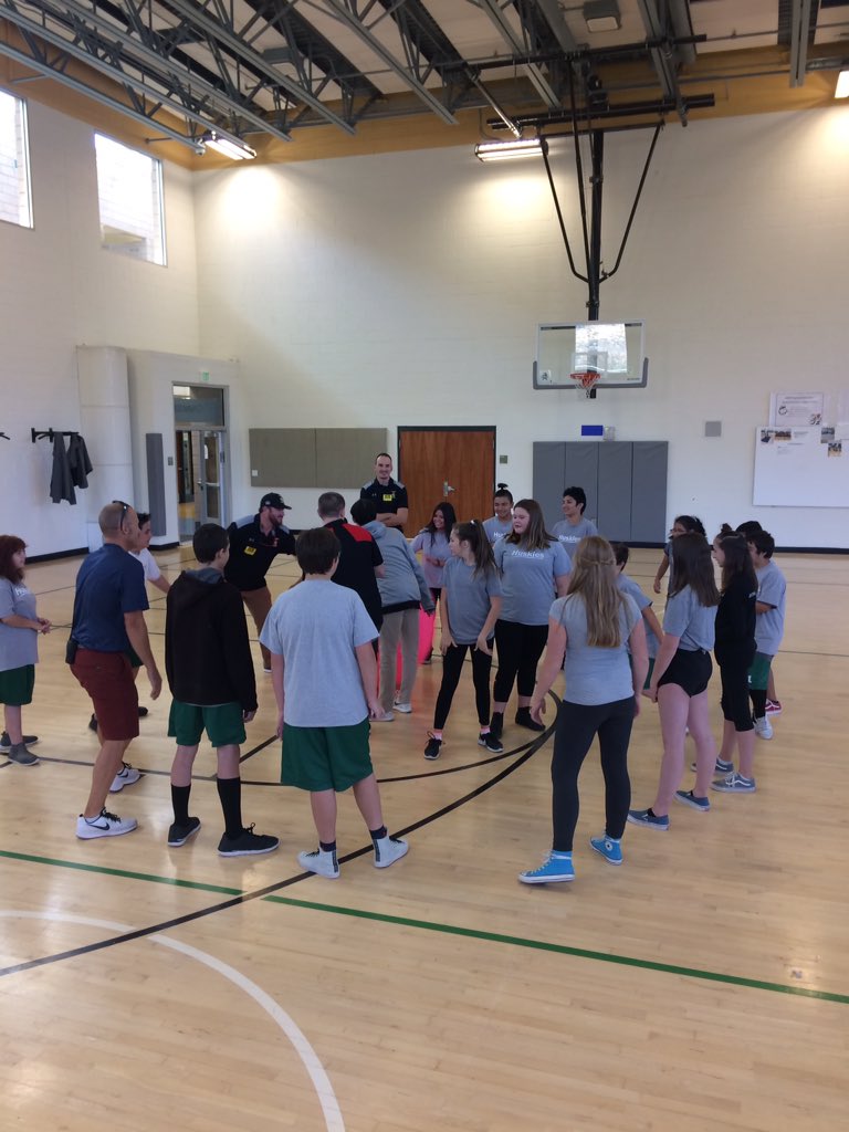 dulaneylax's tweet photo. The guys did an amazing job executing a 7th grade middle school phys ed lesson at @HillsideMiddle this afternoon! So proud of these guys! #leadership2018 https://t.co/HeWkhXMWp0