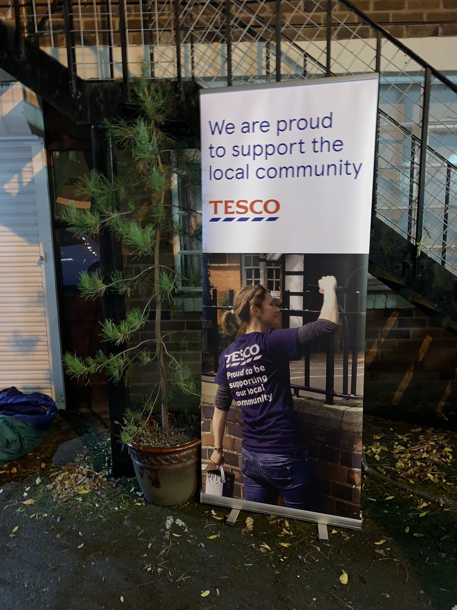 RedditchChamp's tweet image. Team Tesco sleeping out on the streets to raise awareness of the homeless! Very wet and windy! ☔️