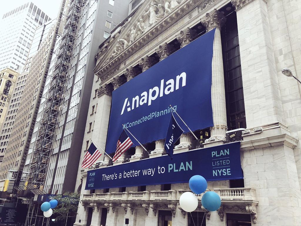 CWpiequeen's tweet photo. Wow, what an exciting week! First the @ChiMarathon and now an #IPO! Can't wait to see what's next! #AnaplanIPO https://t.co/xkAkNMeIZQ