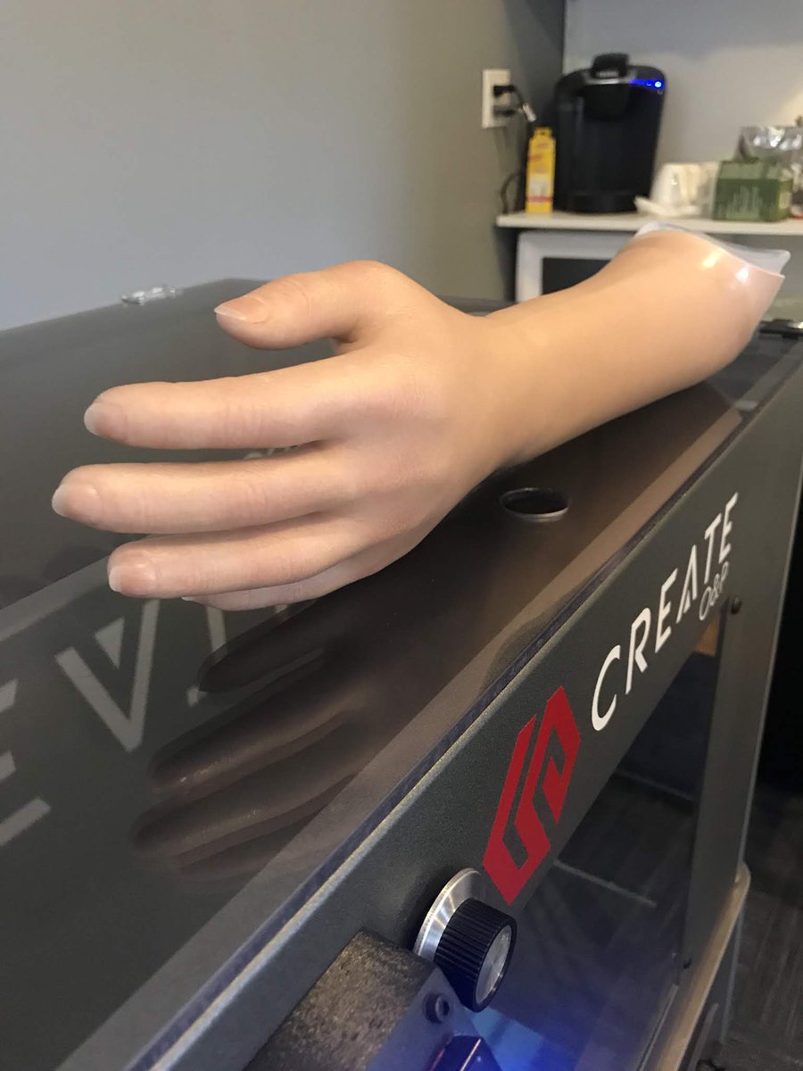 CreateOandP's tweet photo. This is a silicone glove over a 3D printed arm with a 3D printed flexible inner #3Dprinting #prosthetics https://t.co/wUG3h2nK4N
