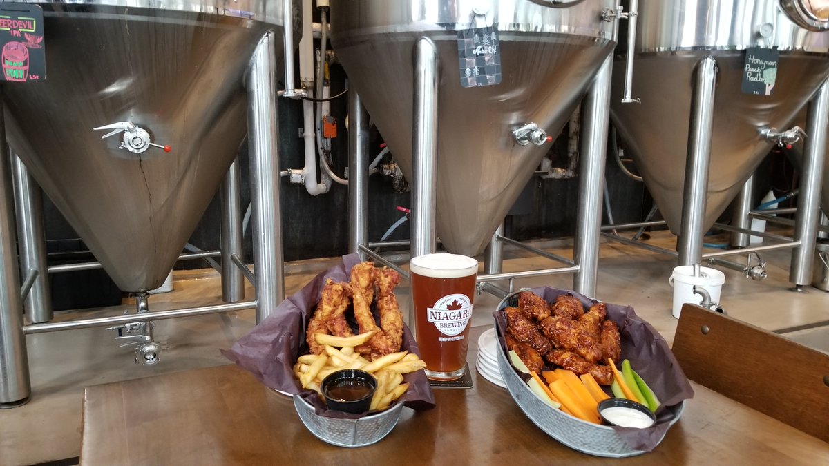 NiagaraBrewCo's tweet photo. Our Pumpkin Spice Ale 🍻 pairs perfectly with our new menu items 🍽️ #NiagaraBrew 👀https://t.co/fGWlhCppca https://t.co/KaXqtHStxQ