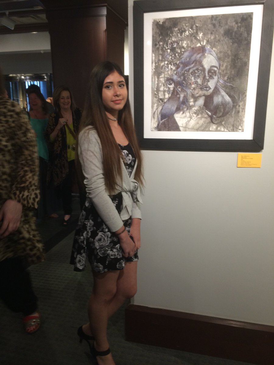 JCSVA_Life's tweet photo. Happy Friday Flashback: Celebrating our JCSVA state level award winning students for their excellent work in the 2018 Skills USA and Visual Arts Achievement competitions!
@JEFCOED @JEFCOCareerTech @JefcoedArts @PrincipalAMarsh @SVHSJefcoed #FlashbackFriday #JCSVA https://t.co/12HREyMU64
