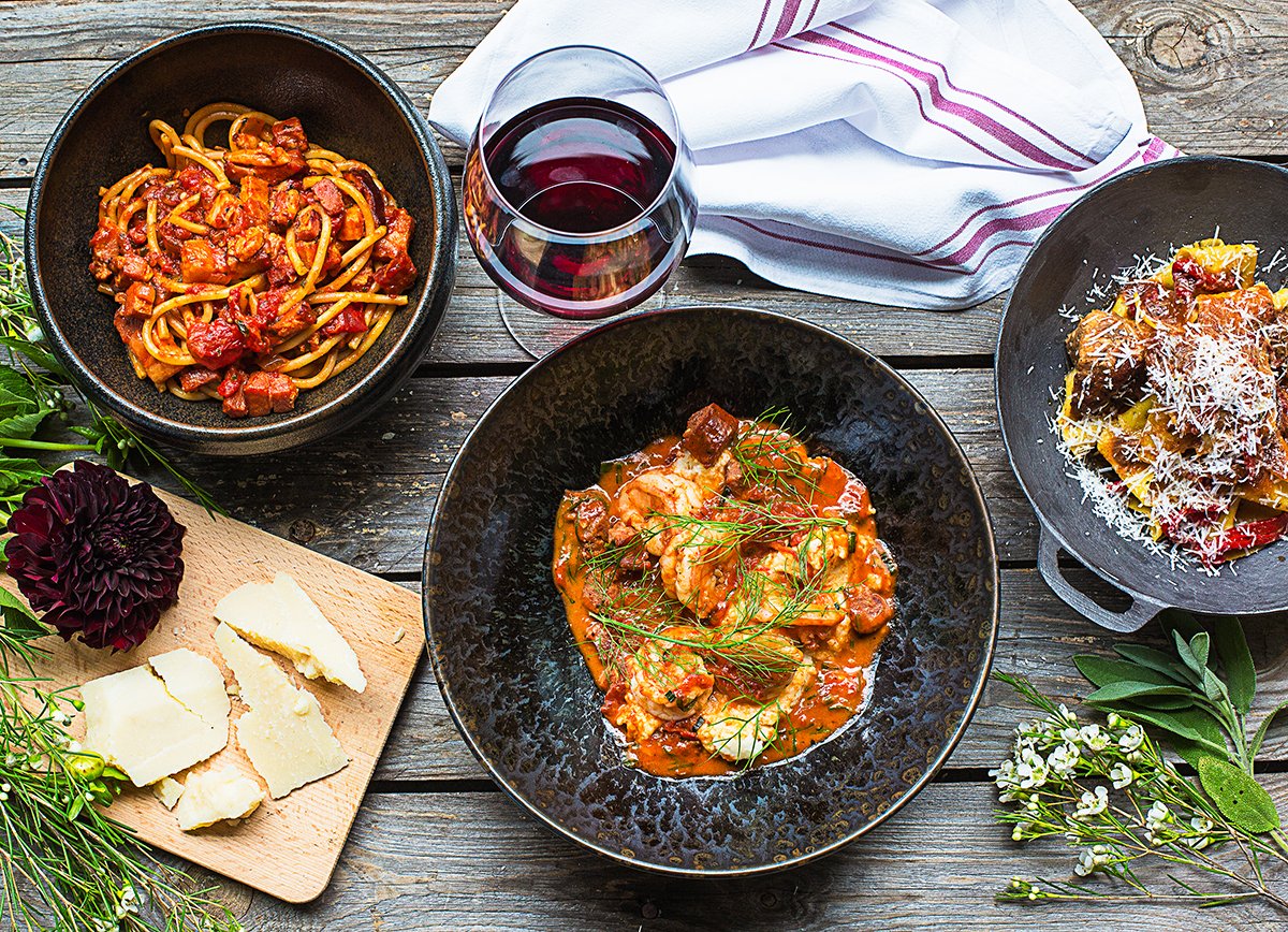 #FridayNight appetite. #RedDogSoMa