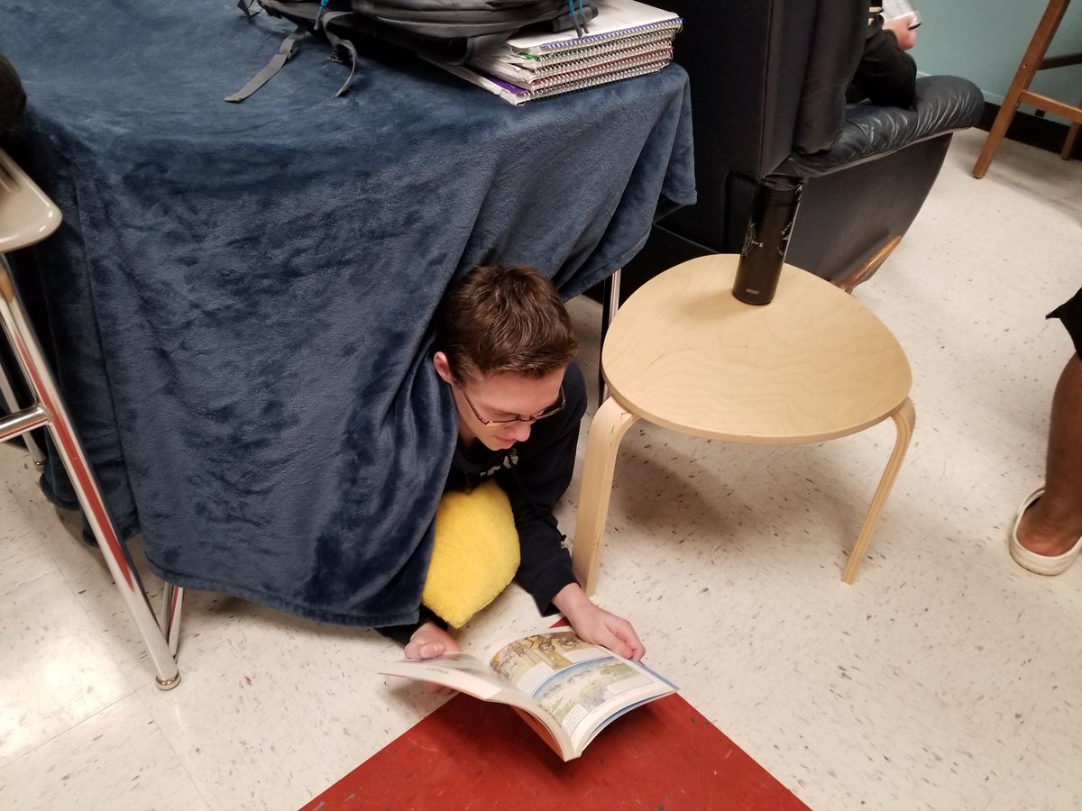 GoTeamEnglish's tweet photo. Blanket forts, popcorn, and a great book! #TeenReadWeek https://t.co/6wNQ10TEpT