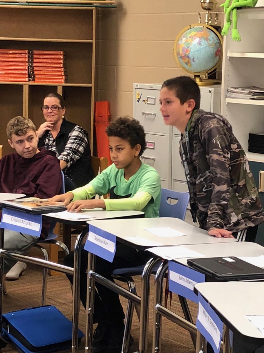 AnkenyParkview's tweet photo. Mr. Johnson's class had fun debating today! #PV7M #togetherparkviewsoars https://t.co/lZup1YsyJi