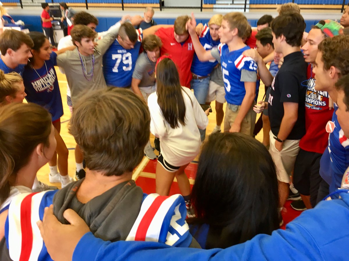 BEST part of a unit school is that EVERYONE is involved in a pep rally! <a href="/THS_HOS/">Kristin Skelly</a> <a href="/THS_UpperSchool/">THS Upper School</a> <a href="/THS_HawksSports/">Heritage Athletics</a> <a href="/SAISnews/">SAIS</a>  #heritageschoolthinkbeyond #heritagehawks #theheritageschool
