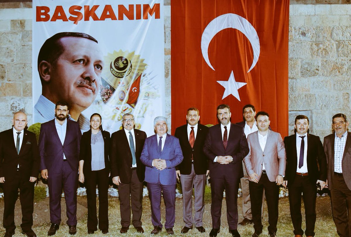 Payas Bld.Bşk. @BekirAltanBB Beyin Düzenlediği Muhtarlarla buluşma programına Milletvekillerimiz Sn <a href="/HBTurkoglu/">Hacı Bayram TÜRKOĞLU</a> <a href="/Sabahatozgursoy/">Av.Sabahat ÖZGÜRSOY 🇹🇷</a>, İl Başkanımız Sn <a href="/ibrahimgulertr/">İbrahim GÜLER</a>, ilçe Bşk. <a href="/veysiguler/">Veysi Güler</a> Kıymetli Teşkilatımızla birlikte katıldık

Hatay Büyükşehir’i
YA KAZANACAĞIZ
YA KAZANACAĞIZ..