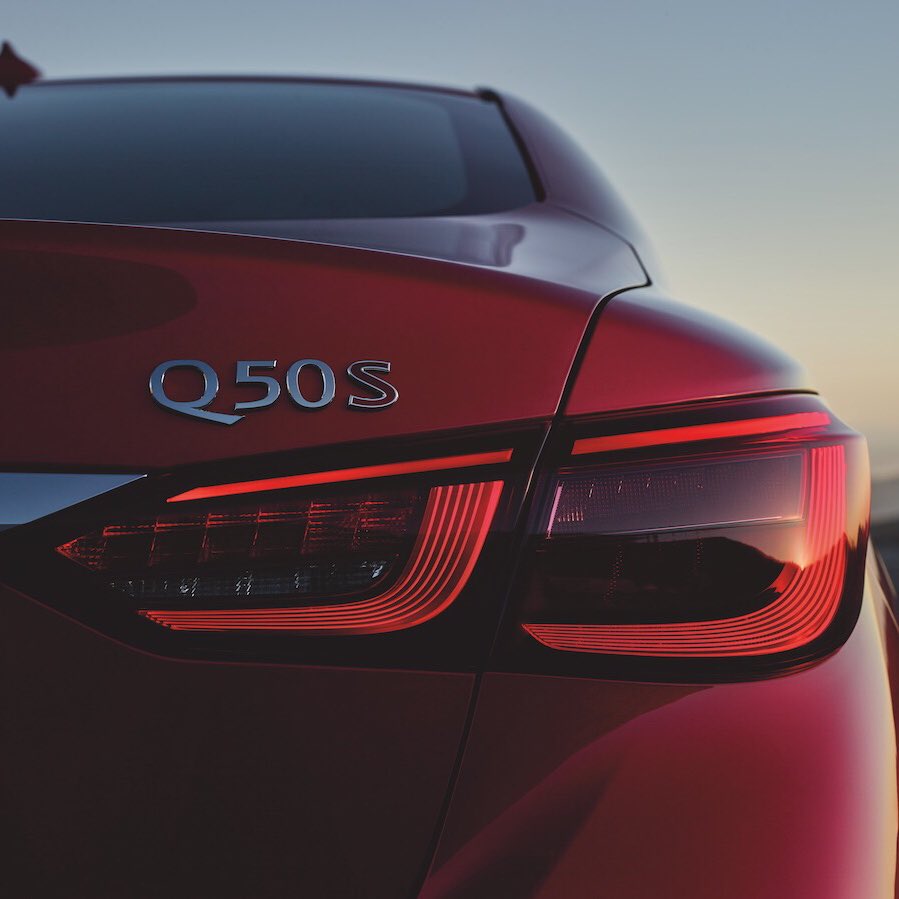Eleva tu experiencia de manejo en cada viaje. #Q50S #EmpowerTheDrive