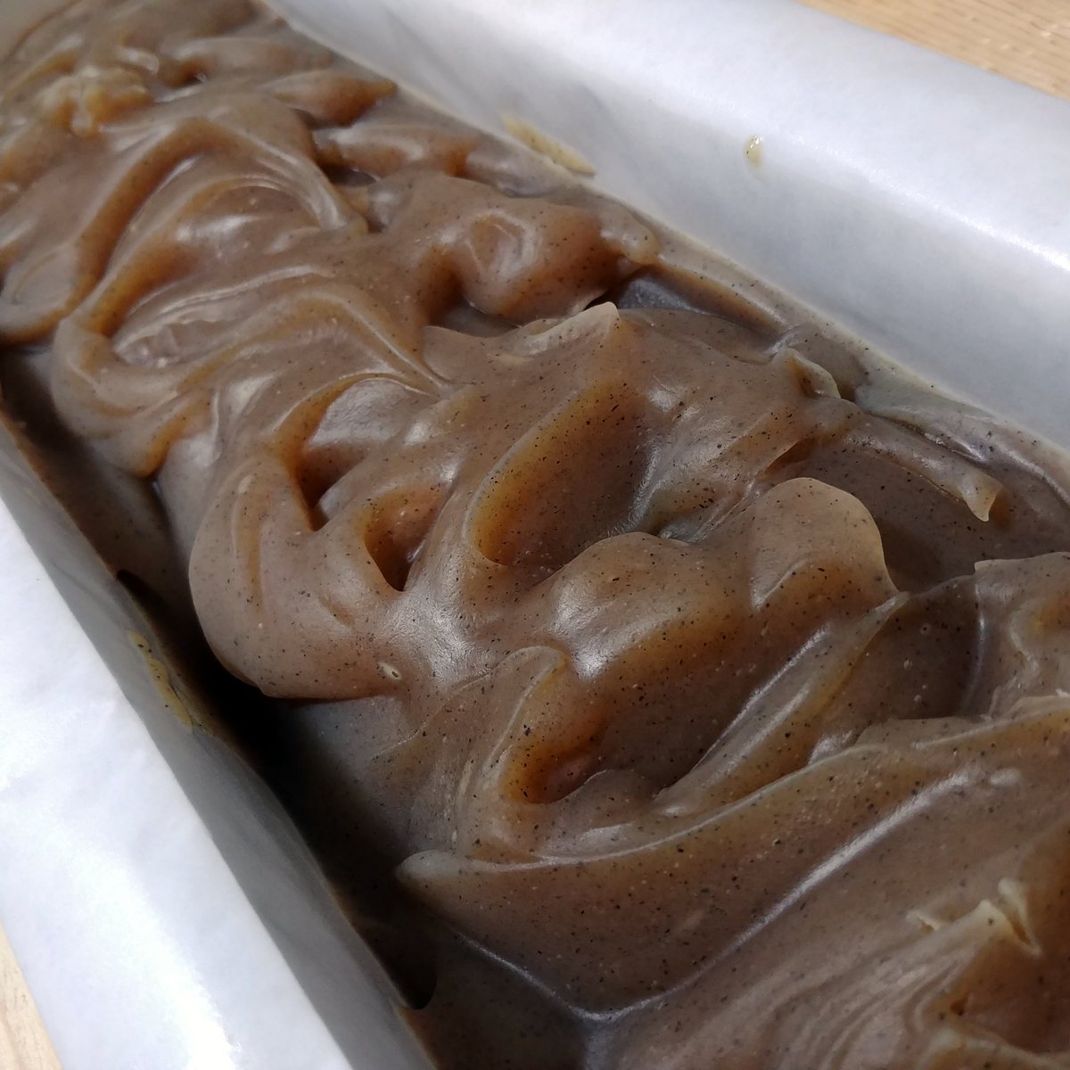 PebbleBaySoaps's tweet photo. And now, just a few minutes later, this is what the Bay Rum looks like. It's heating up and going through a gel phase. #soapissocool https://t.co/UOJVe5bc2w