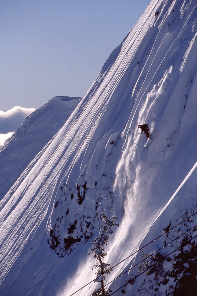 “Shane as much as anyone showcased what Tahoe had to offer. Whether it was the Palisades at Squaw or the backcountry, that was his playground.” @shanemcconkeyfoundation
Read the article by clicking the link!
tahoequarterly.com/ski-ride-2018/…