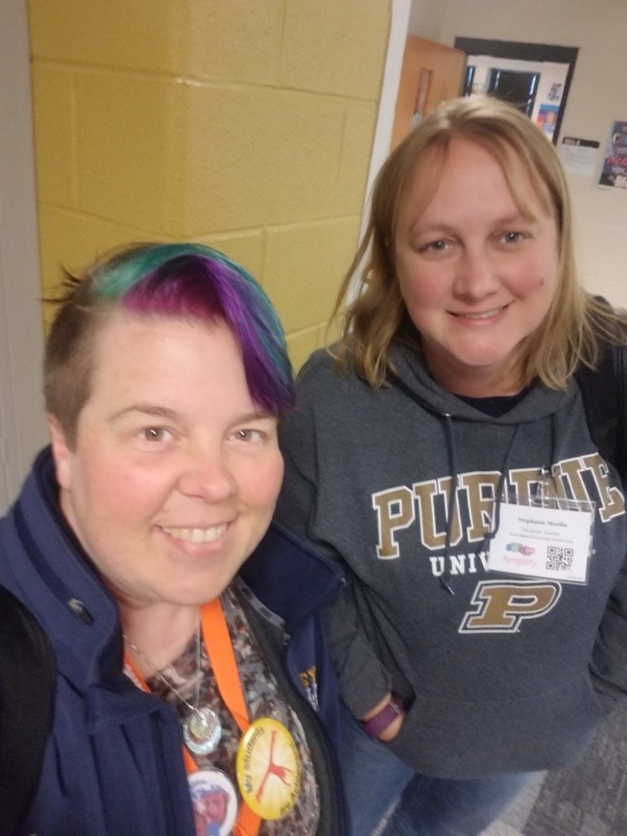 HSwartz25's tweet photo. Hey Girl, Hey! I found a few more #Edtechdolls @iceindiana learning and connecting!! #INeLearn #ICEindiana @EdTechDolls @EdTechintheBend https://t.co/AW6qelfeLM