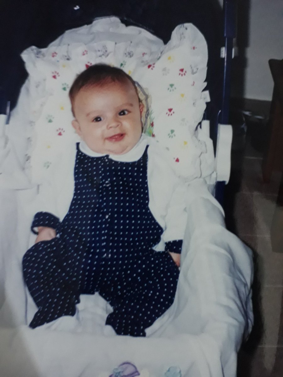 lipeguto_'s tweet photo. 1998❤ https://t.co/ThRu0O8w4b