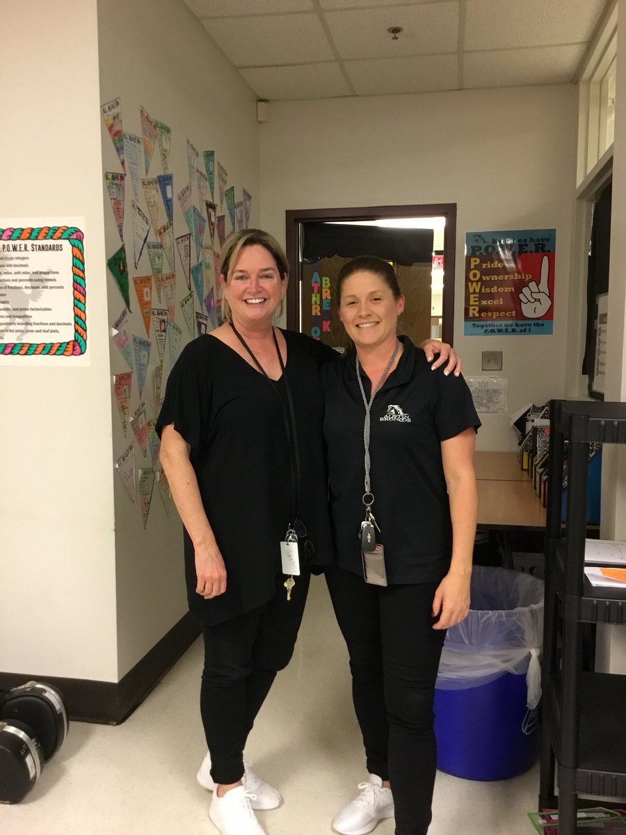 Twinning <a href="/Austin_Broncos/">Austin Middle School</a>