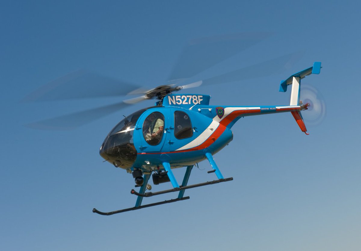 MDHelicopters's tweet photo. Houston Police Air Support Division – one of the most active #myMDAero users – seems to be taking advantage of a beautiful day in their #MD500E! #HPD regularly uses #myMDaero to track their flight time hassle free.
#Houston #LEAviation
@houstonpolice https://t.co/CimcliHAvw