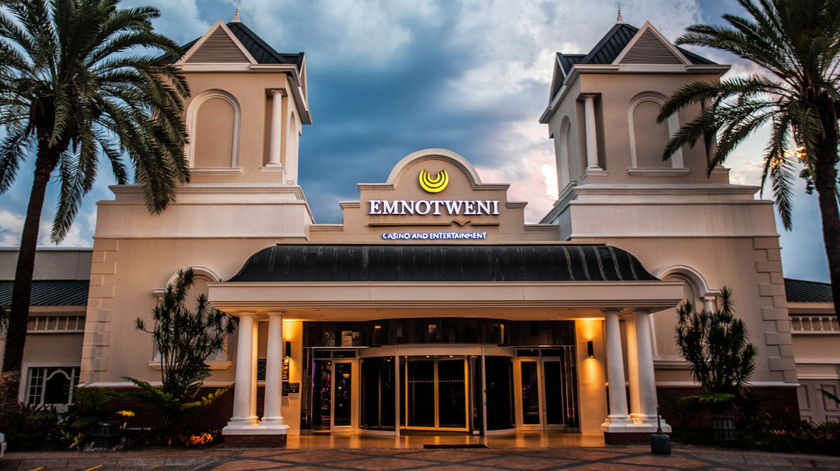 zoleka_sagot's tweet photo. Try your luck at Emnotweni Casino and spend the night in their world class hotell.
#ENG2604
#ExperienceNewHeightsSA
#Mbombela https://t.co/PHAYcUagdb