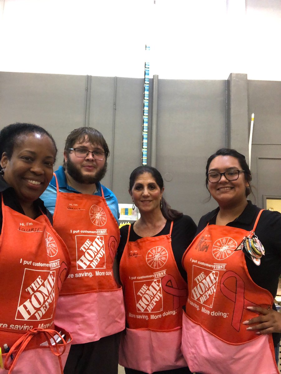 HDKimberlyMarie's tweet photo. Home Depot #0131 supporting #BreastCancerAwareness https://t.co/YDJsURBZrT