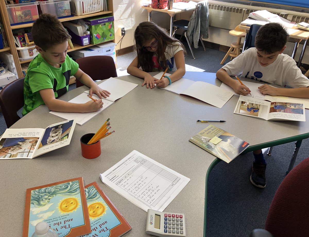 JaquithJeanne's tweet photo. Students writing about reading!
#thinkingwithinandbeyondthetext #LLI #fountasandpinnell @FountasPinnell https://t.co/vNULuEXyxg