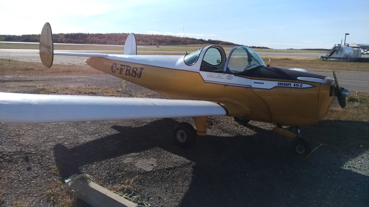 sgu222e's tweet photo. Took a big step last weekend, bought my first airplane, a 1946 Ercoupe. Thank you @FlightChops and @steveo1kinevo for the inspiring videos, I'll be posting my own soon. #firstplane #flying https://t.co/J9jSCWa5aq