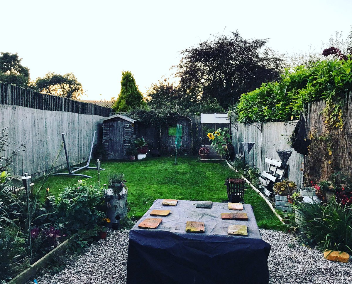 DansPlot's tweet image. When you’ve got to put the garden covers on ready for winter #summersover