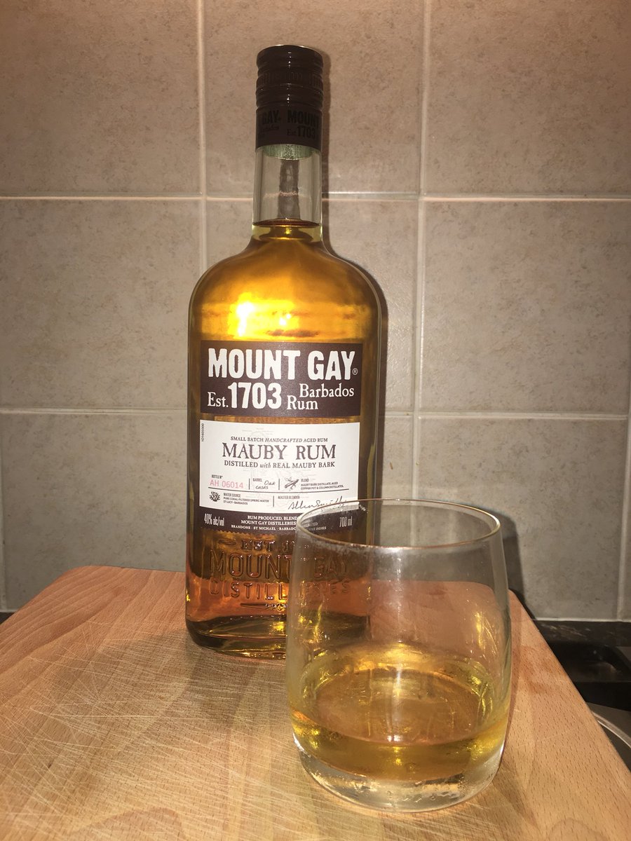 Diggasoca's tweet photo. @Rum_Ambassador Did you catch up with Kevin #SunsetRum today ☝🏿👀
Here’s the Mauby rum @Chrysi_V talked about when we was at @TracksRecordsUK https://t.co/qRlIIqHzjb