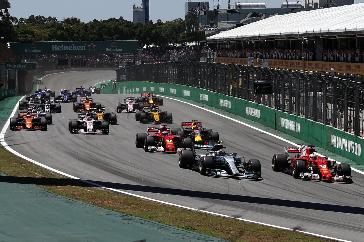 F1's tweet photo. CALENDARS READY 🗓

Start times for race weekend in Brazil next month have been revised 🇧🇷

New schedule >> https://t.co/ZHxDGMOEmE

#F1 https://t.co/YVKS7yggN2