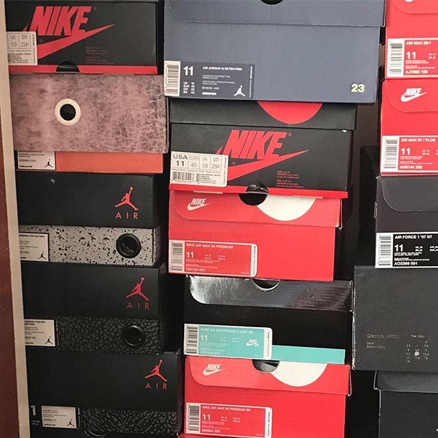 FunkOfTheRhythm's tweet photo. Only got a couple kicks.
.
.
.
.
.
.
#Jordan1 #Jordan3 #Jordan4 #Jordan12 #Dunks #AirForce1 #AirForce2 #AirMax1 #AirMax90 #AirMax90 #BlackSheep #PaidInFull #Iniki #PatchWorks #Neighborhood #I5923NBHD #ATCQ #VansSk8Hi #JustinTimberlake #JTH #Tinker #Tinke… https://t.co/JlpeAKzPpM https://t.co/BxSI80h5b4