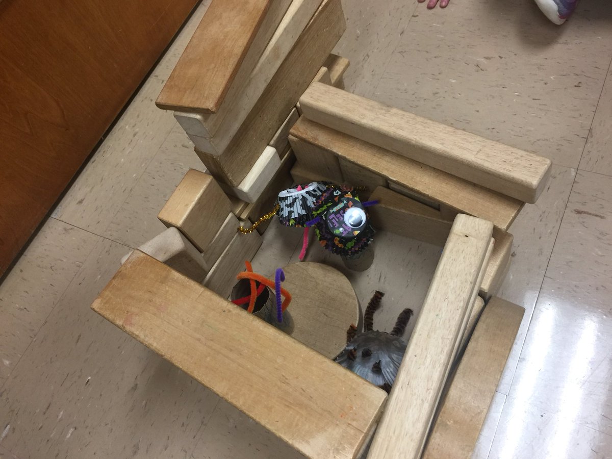 ash_douglass's tweet photo. Can you design and build a trap to catch your monster? 
#WeAreStribling https://t.co/VifeyFMPsN