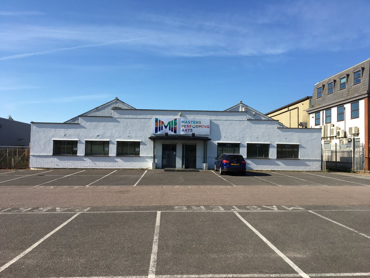 IPLimited's tweet image. @Group1Auto @SouthendAudi Time to expand and to do so, sometimes you have to demolish, to create additional space.  One of our latest projects, which is currently on site. 

The project has been progressing well and we wish to thank all, including all the neighbouring buildings.