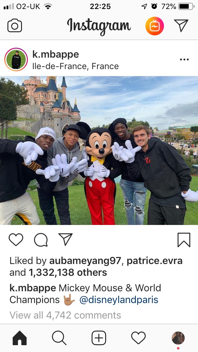 NaughtyNketiah's tweet photo. griezman out here looking like Marina Joyce https://t.co/BMS4M28EBz