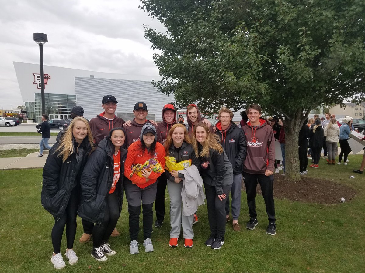 Parade Time! #falconforever #homecomingparade