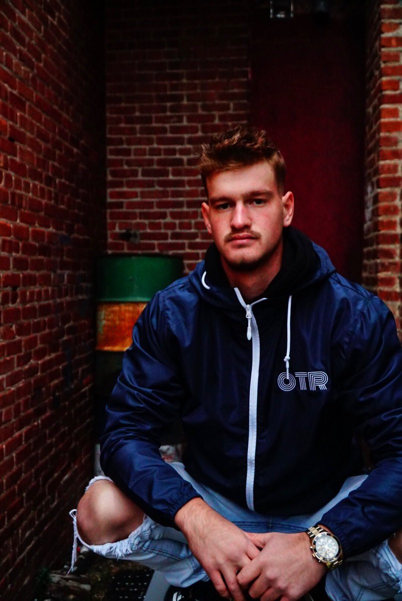 offtherdr's tweet image. Can’t forget our Navy Windbreakers.... Now also live at OFFTHERDR.COM