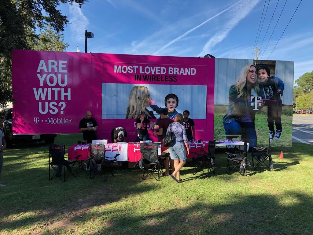 jboy1724's tweet image. The @TMobileTruckTPA has arrived in and is ready to help our customers in Tallahassee! Soon headed to Panama City! @TMobile @JonFreier @bnash001 @mobilelingual @PeterRuvelas