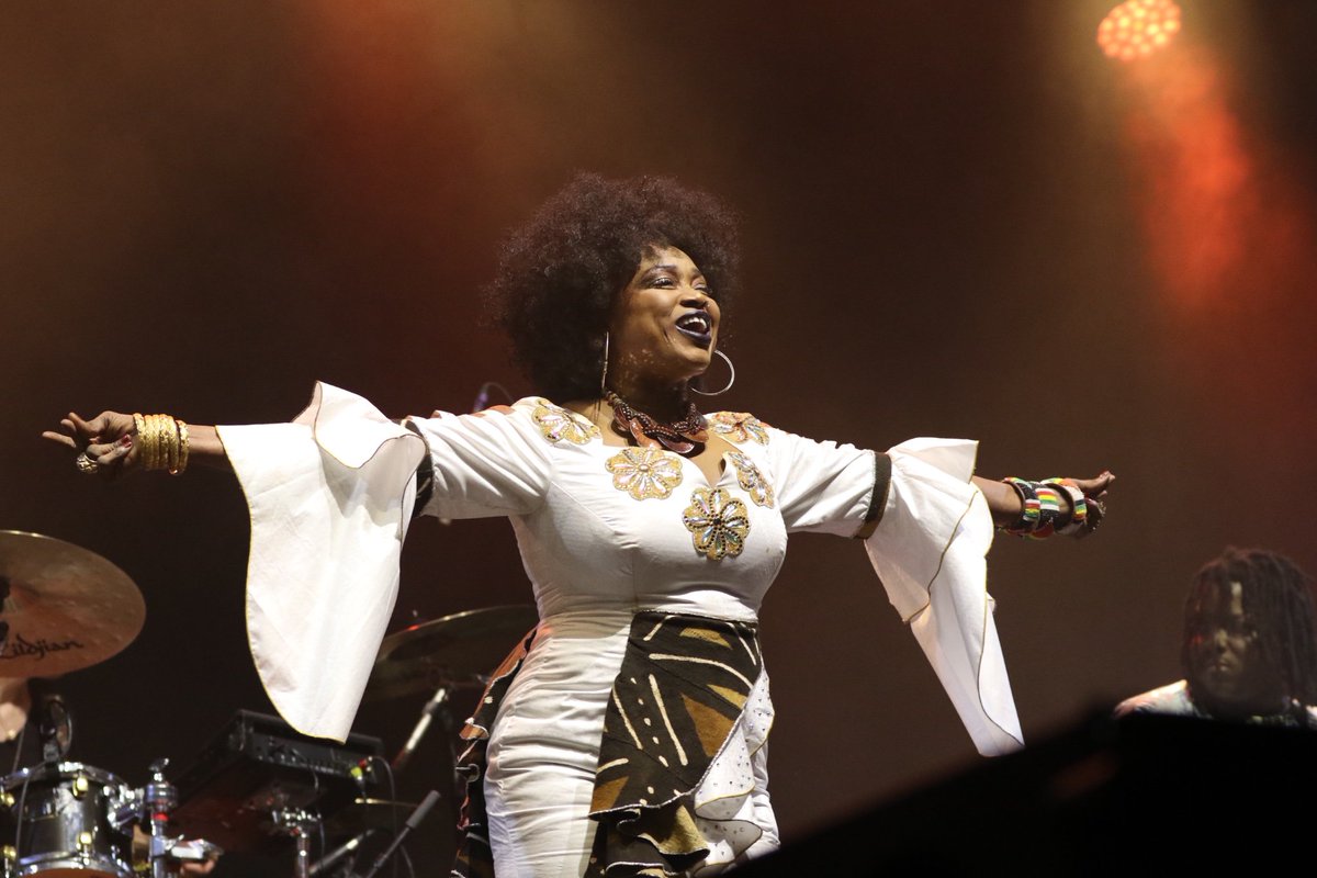 Desert_Jazz's tweet photo. Dance no.1 : Oumou Sangaé
#FSD2018 https://t.co/hX1FI7DWuV