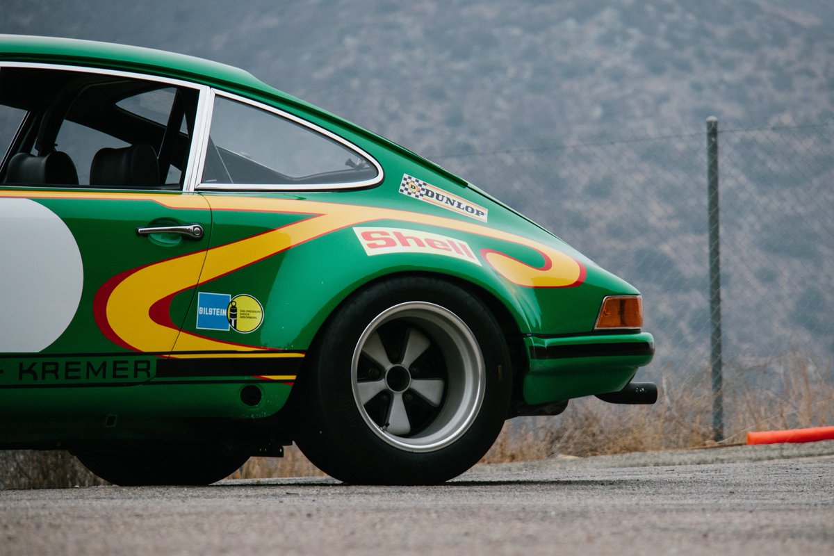CPR_Classic's tweet photo. Itβs Friday... Time to take the long way home βοΈ
#KremerST
.
.
.
.
#cprclassic #Porsche #cprrestored #onlyfromcpr #classiccars #classiccarsworld #thegoodlife #carsofinstagram #oldtimer #carlifestyle #sandiego
#drivetastefully #concours #classiccars #instacar #rebuild https://t.co/XpQwFq4u7k
