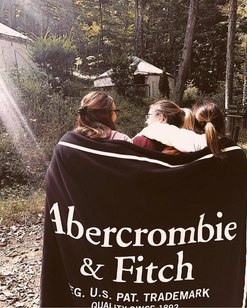 abercrombie and fitch blanket