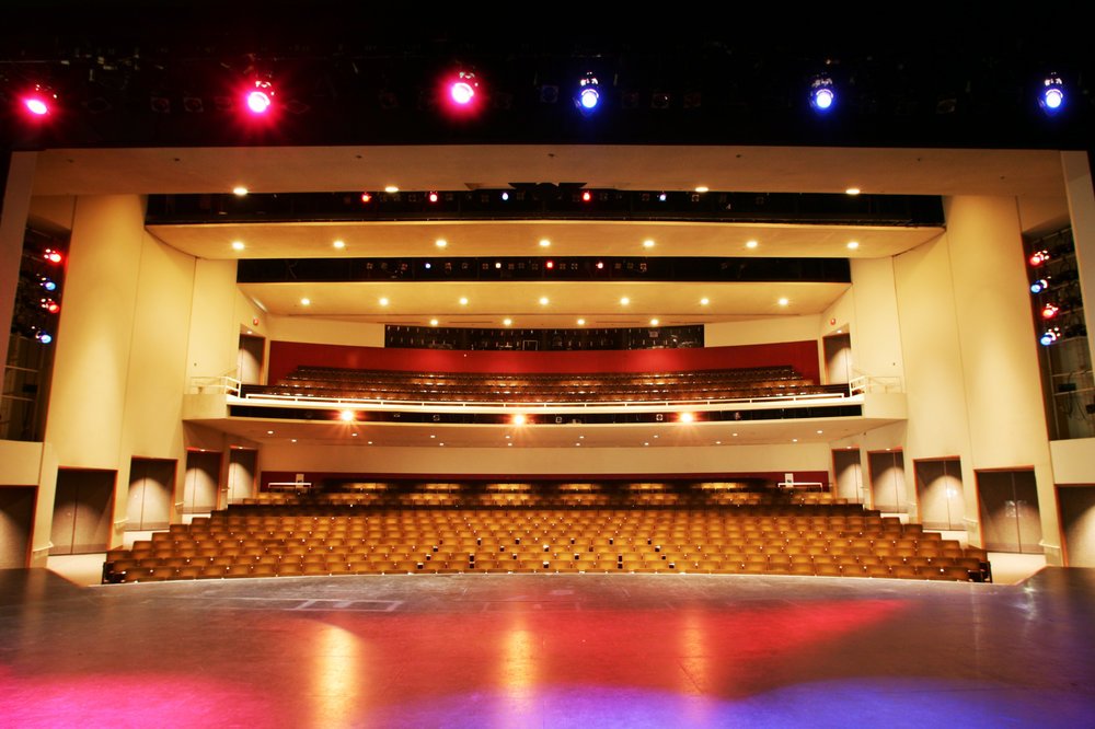 getdisoriented's tweet image. The beautiful Aratani Theatre at @jaccc_la where tonight's #comedycomedyfest @PictureThisShow will take place!  With @danieldaekim @DeedeeMagnoHall @aparnapkin @funnyhelenhong @eugcordero @ladybeewhy @Brandazzle @jennyyangtv and MORE!
TICKETS AT web.ovationtix.com/trs/pe.c/10333…