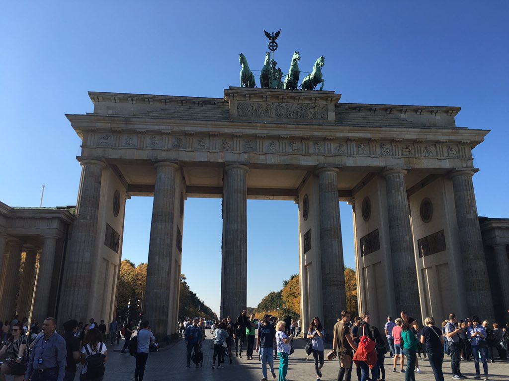 SholaJadi's tweet photo. Берлин #Berlin 🇩🇪 https://t.co/IGRUHjcrAF