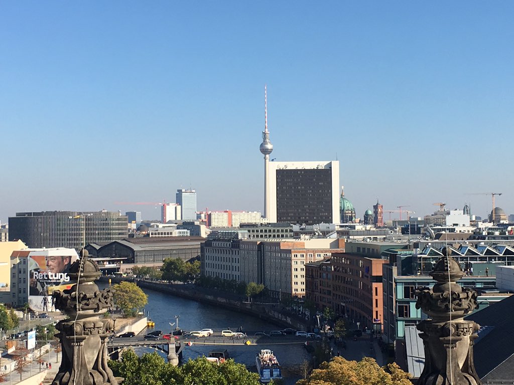 SholaJadi's tweet photo. Берлин #Berlin 🇩🇪 https://t.co/IGRUHjcrAF