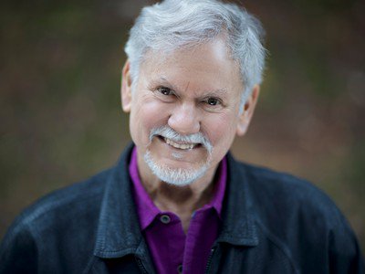 drvibeshow's tweet photo. @drwarrenfarrell @MM_Summit sharing on how "The Boy Crisis" journey started live at https://t.co/bBWgxc37sX #DrVibe #epicconversations #menandmasculinity #masculinity #boycrisis #mmsummit https://t.co/HZ4gPs2ddi