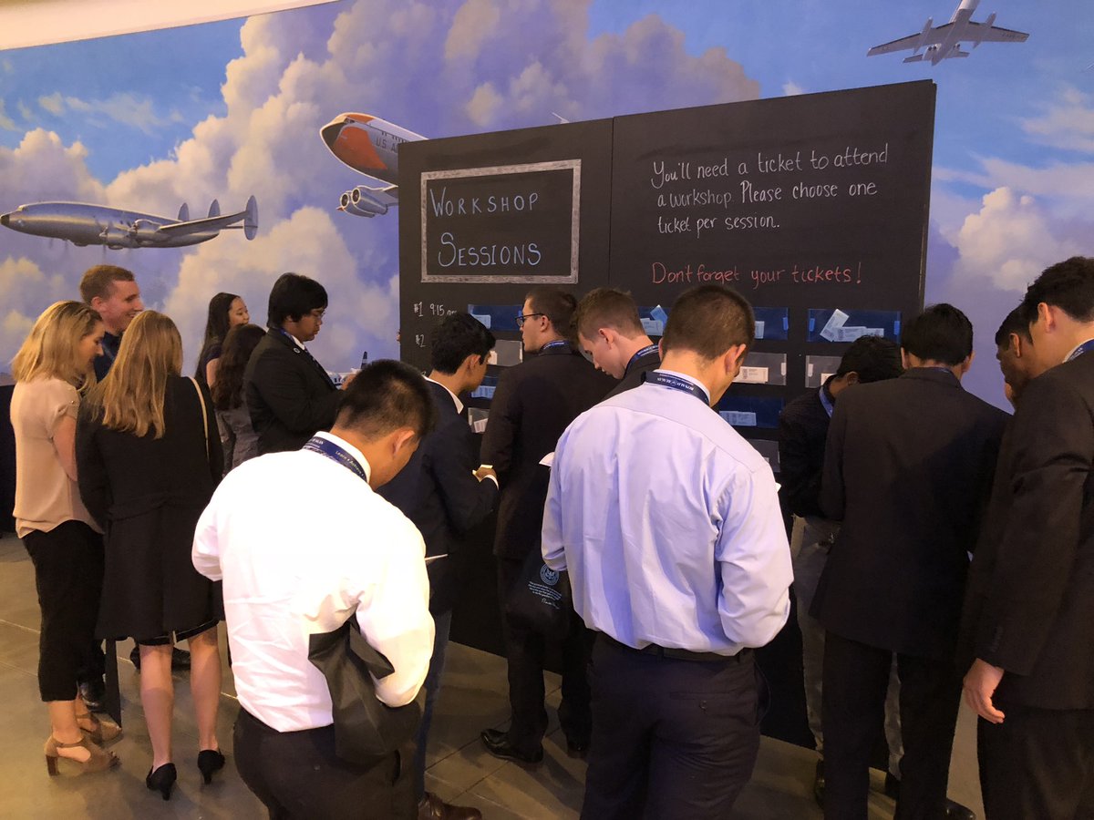 RonaldReaganEDU's tweet photo. Opportunities Fair happening now in the Air Force One pavilion 🗣
#RLS2018 https://t.co/kNGh4CeXC2