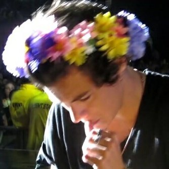 thuglayouts's tweet photo. Harry Styles layout 💛💗💙

RT if you saved please https://t.co/T5W9ZlYIfX